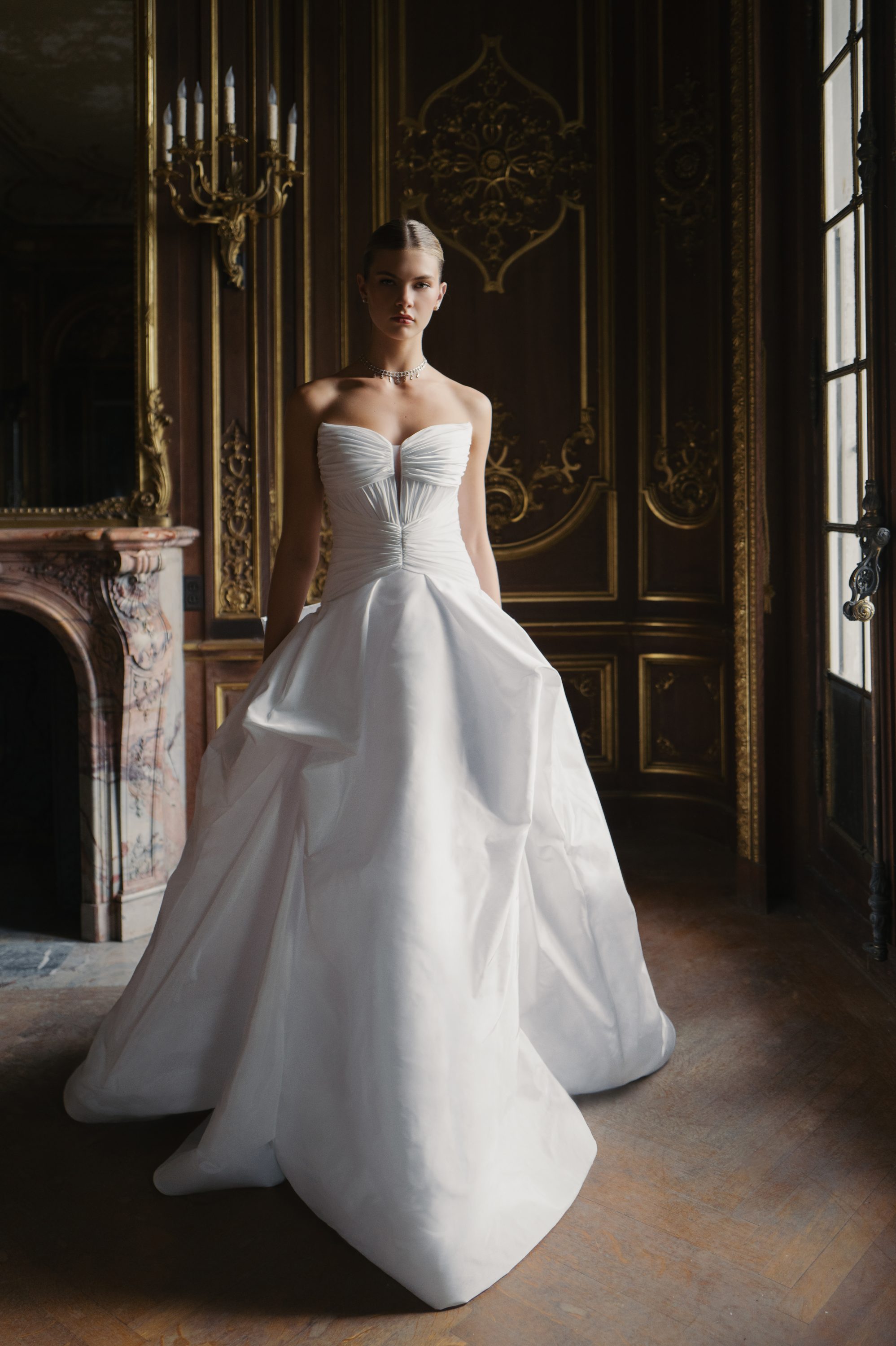 anne_barge_gilded_grace_front_